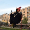 Statuie ce leviteaza Levitating Statuie Trupa de Dans si Entertainment The Sky Iasi by Adrian Stefan