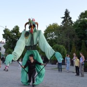 Papusa Uriasa Big Puppet Trupa de Dans si Entertainment The Sky Iasi by Adrian Stefan