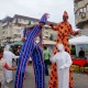 Catalige Picioroange Stilts Trupa de Dans si Entertainment The Sky Iasi by Adrian Stefan