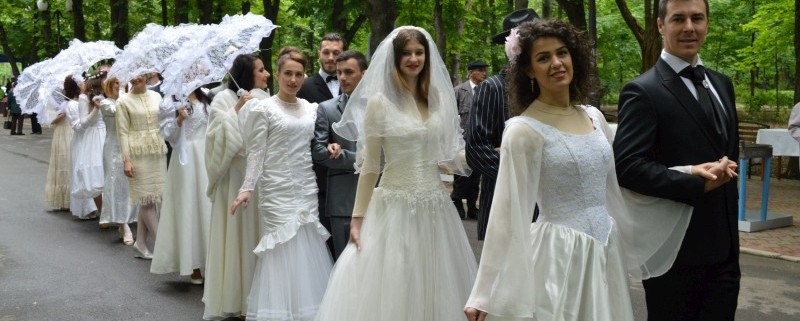 Parada Stradala Streets Parade Trupa de Dans si Entertainment The Sky Iasi by Adrian Stefan