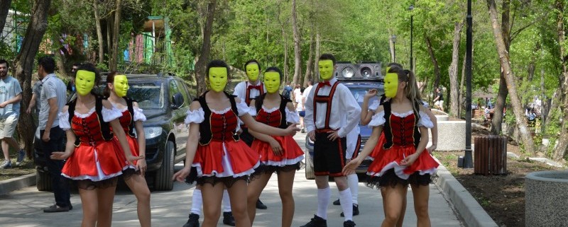 Parada Stradala Streets Parade Trupa de Dans si Entertainment The Sky Iasi by Adrian Stefan