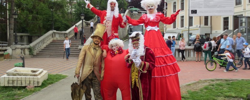 Parada Stradala Streets Parade Trupa de Dans si Entertainment The Sky Iasi by Adrian Stefan