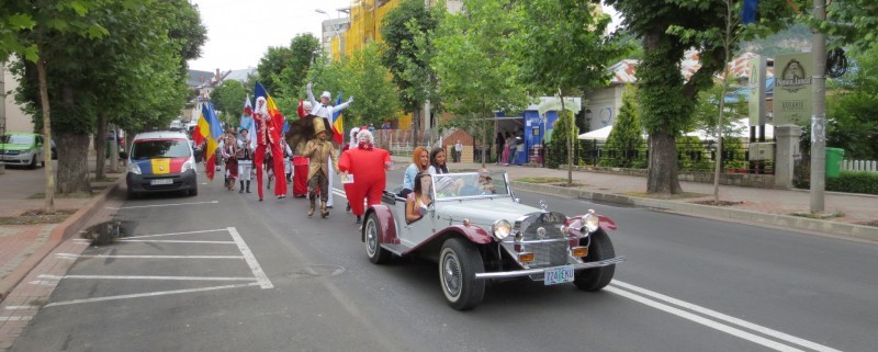 Parada Stradala Streets Parade Trupa de Dans si Entertainment The Sky Iasi by Adrian Stefan