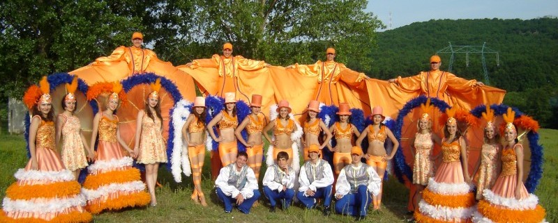 Parada Stradala Streets Parade Trupa de Dans si Entertainment The Sky Iasi by Adrian Stefan